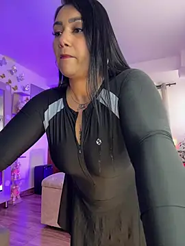 Snapshot of Madissonlove_1 chatting on February 4, 2026, 1:28 pm Madissonlove 1 online show from February 4, 2026, 1:28 pm