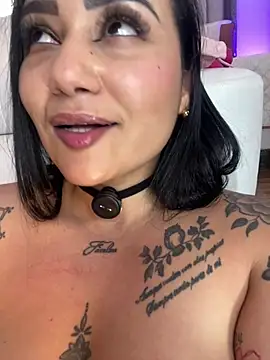 Snapshot of Madissonlove_1 chatting on February 27, 2026, 5:57 pm Madissonlove 1 online show from February 27, 2026, 5:57 pm