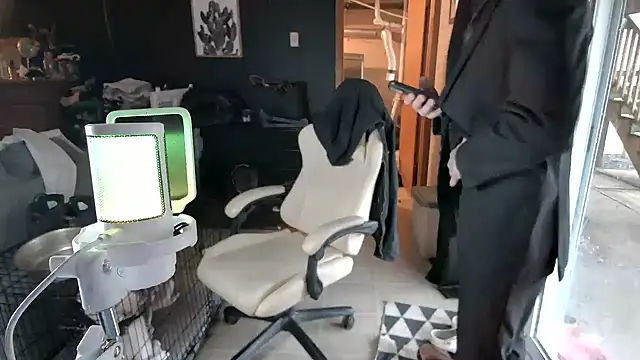 BadJewfucks online show from January 6, 2026, 8:01 pm