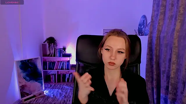 DariaTate online show from March 13, 2025, 2:44 pm