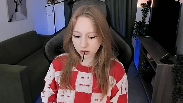 DariaTate online show from March 26, 2026, 9:48 am