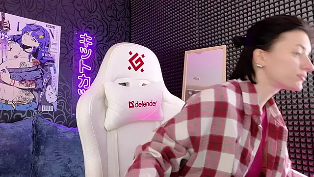 roxy riot  online show from March 1, 2025, 1:22 am