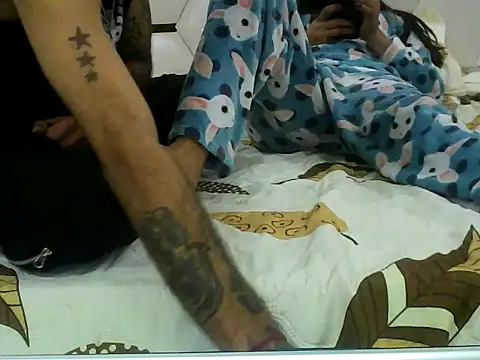 liza201111 online show from March 1, 2025, 3:27 pm