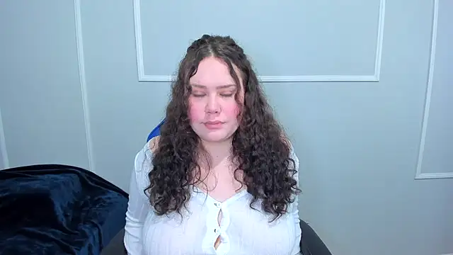 Snapshot of _leana_ chatting on May 14, 2026, 5:31 pm leana online show from May 14, 2026, 5:31 pm