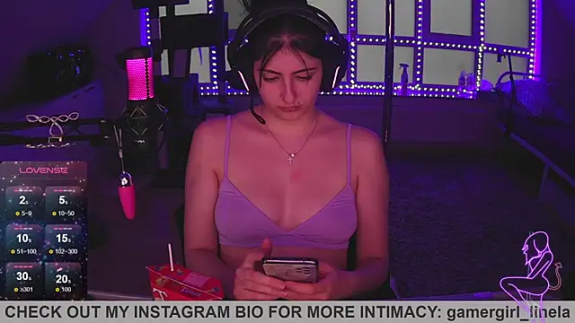 Gamergirl-Linela online show from October 5, 2025, 4:49 pm