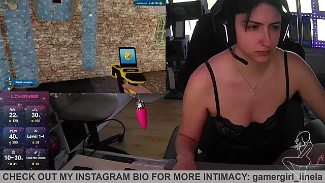 Gamergirl-Linela online show from December 18, 2025, 7:58 am