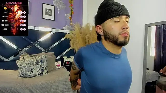 Noa Bonucci online show from March 10, 2025, 4:14 pm