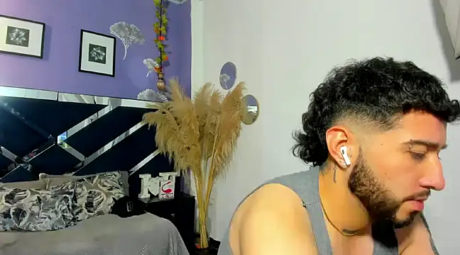 Noa Bonucci online show from March 19, 2025, 12:56 pm