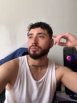 Noa Bonucci online show from September 17, 2025, 1:13 pm