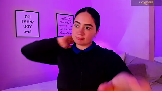 Morgan Wright online show from April 14, 2026, 7:53 pm