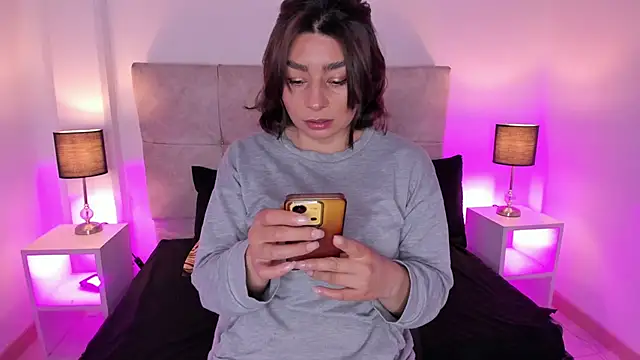  michonne  online show from March 13, 2025, 8:22 pm