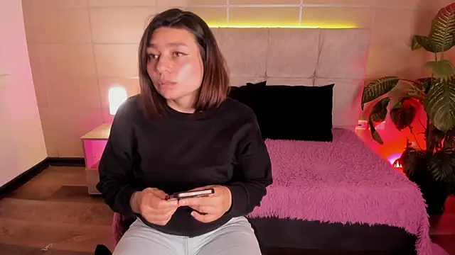  michonne  online show from April 22, 2026, 10:55 pm