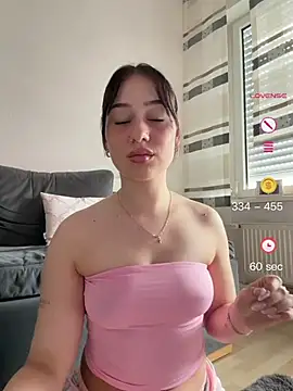 Snapshot of Daria-maus24 chatting on June 17, 2026, 3:46 pm Daria-maus24 online show from June 17, 2026, 3:46 pm
