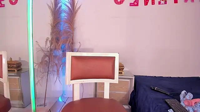 kassandra Lara online show from February 20, 2025, 2:07 am