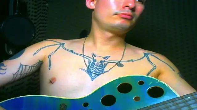 Snapshot of vampireathome chatting on March 17, 2025, 4:40 am vampireathome online show from March 17, 2025, 4:40 am