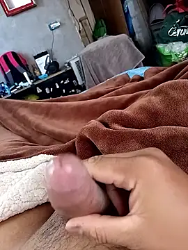 xxx dogg online show from October 19, 2025, 3:34 pm