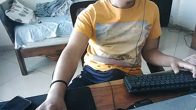 Snapshot of optimalperformance7093 chatting on February 24, 2025, 9:21 am optimalperformance7093 online show from February 24, 2025, 9:21 am