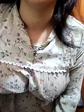 Your cutiepie  online show from February 28, 2025, 11:23 pm