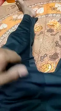 Yashkumar 0697 online show from February 22, 2025, 6:52 pm