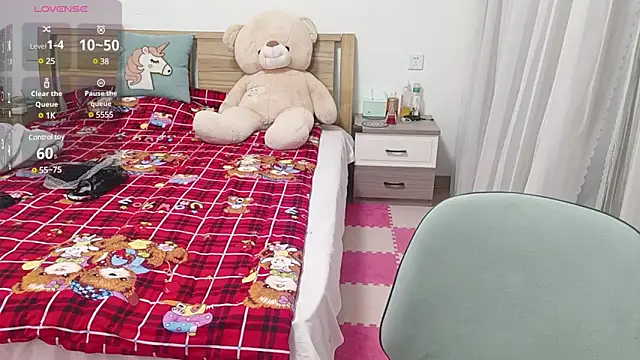 vi-vi-11 online show from March 4, 2025, 2:10 pm