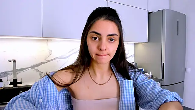 EmiliaZen online show from February 27, 2025, 12:34 pm