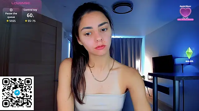 EmiliaZen online show from September 11, 2025, 11:21 am