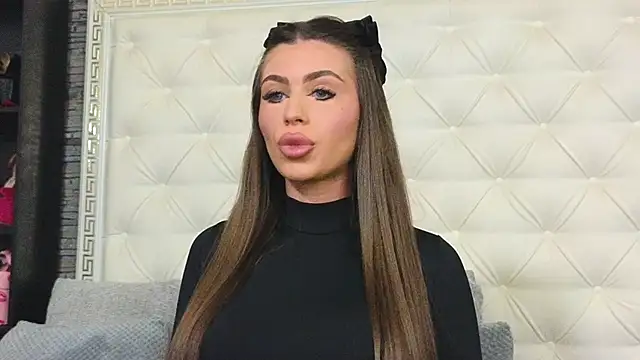 EliteDomina online show from November 3, 2025, 7:20 am