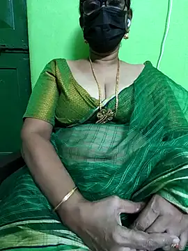 Snapshot of niiveditha chatting on March 3, 2025, 5:39 pm niiveditha online show from March 3, 2025, 5:39 pm