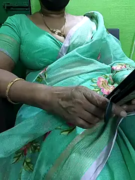 Snapshot of niiveditha chatting on October 9, 2025, 2:48 pm niiveditha online show from October 9, 2025, 2:48 pm