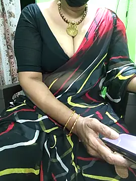 niiveditha online show from November 16, 2025, 1:11 am