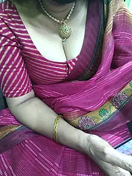 niiveditha online show from November 22, 2025, 9:08 am