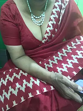 niiveditha online show from December 16, 2025, 4:23 pm