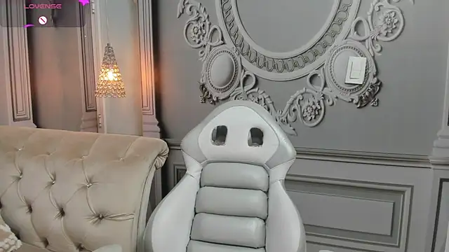 Andy dior18 online show from October 12, 2025, 2:21 am