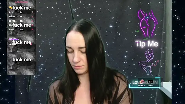 FetishLady89 online show from December 5, 2025, 6:04 pm