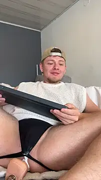 Angel Montiell online show from December 4, 2025, 3:21 pm