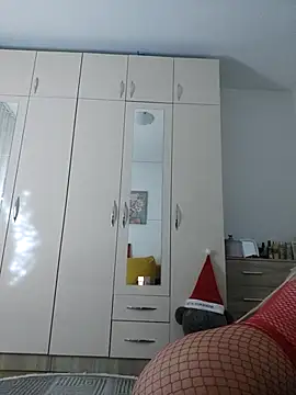 visnjica online show from January 5, 2026, 9:29 pm