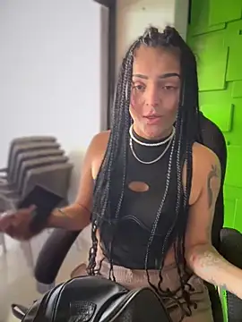 Snapshot of Dulce__Boyd chatting on February 28, 2026, 1:45 pm Dulce Boyd online show from February 28, 2026, 1:45 pm