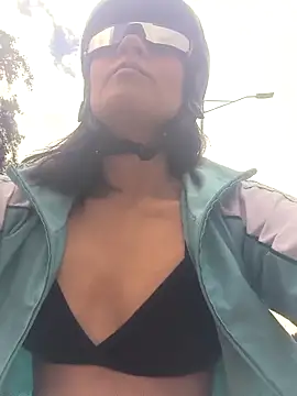 salome stockman s online show from February 21, 2026, 2:40 pm