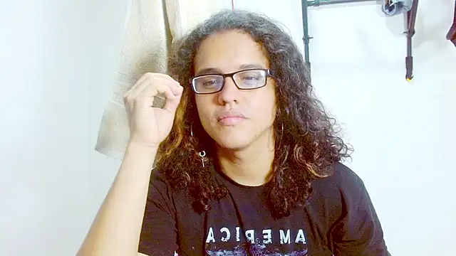 Diane blossom online show from March 3, 2025, 6:33 pm