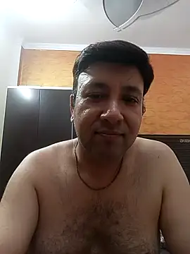 Snapshot of innocentboy1987 chatting on September 20, 2025, 6:25 am innocentboy1987 online show from September 20, 2025, 6:25 am