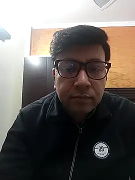 Snapshot of innocentboy1987 chatting on November 21, 2025, 9:41 am innocentboy1987 online show from November 21, 2025, 9:41 am