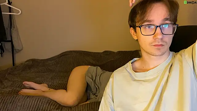 Sabrinaanddaniel online show from February 25, 2026, 9:35 pm