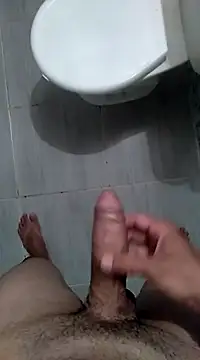 garoto-pirocudo online show from February 27, 2025, 12:10 am