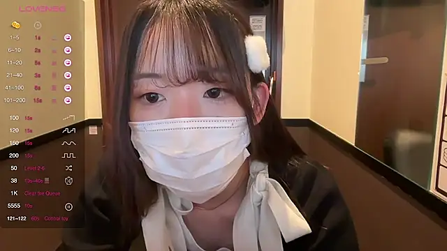 Riri  o0 online show from March 18, 2025, 10:46 am