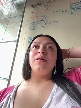 Snapshot of Cute_Angell_ chatting on July 15, 2026, 4:12 pm Cute Angell online show from July 15, 2026, 4:12 pm