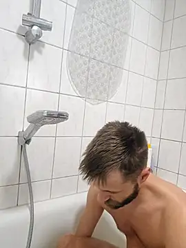 ademandjulia online show from January 9, 2026, 6:31 pm