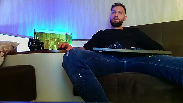 JamieNoxus online show from March 6, 2025, 11:53 pm