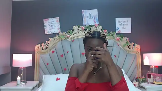 LindaBird online show from February 14, 2025, 12:25 pm