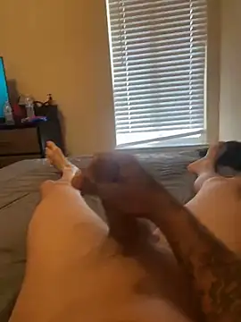 bigdickbigdaddy7373 online show from February 28, 2025, 7:03 pm