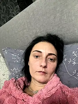 Miroslava1247 online show from November 25, 2025, 8:42 pm